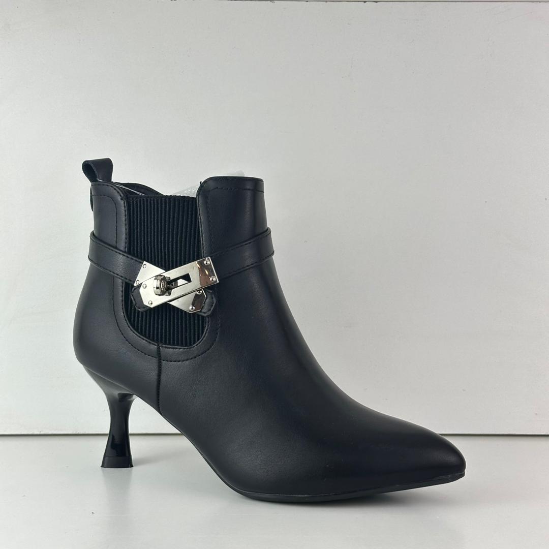 BOTTES DEMI TALON AIGUILLES