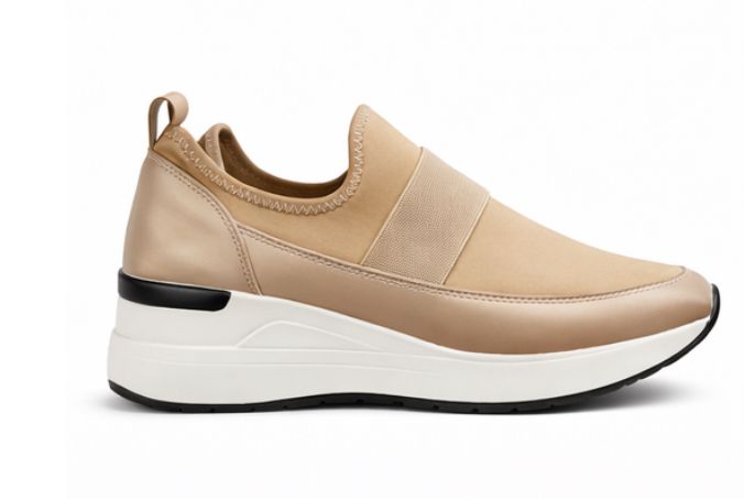 SKECHERS STAMY